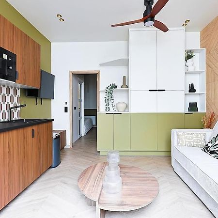 New Suite Appartement Havre Ebene 1Br 4 Etoiles Париж Екстериор снимка