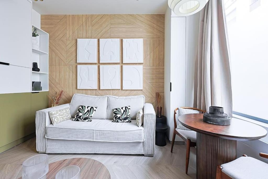 New Suite Appartement Havre Ebene 1Br 4 Etoiles Париж Екстериор снимка